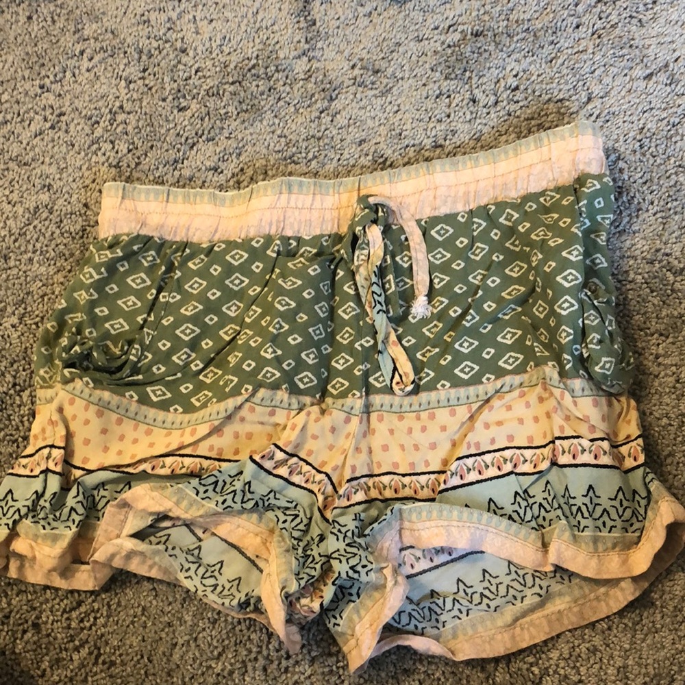 Flowy shorts